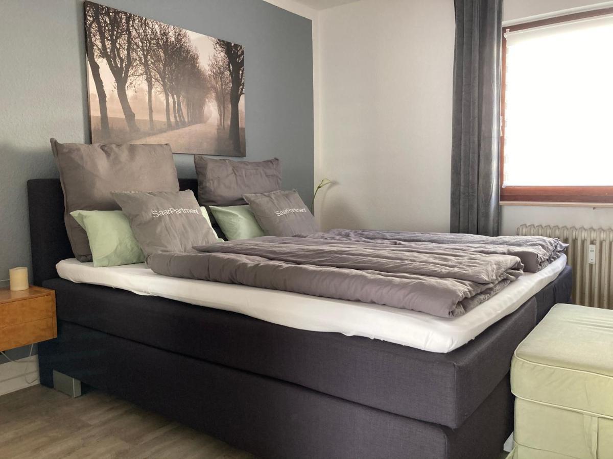 Living At Saarpartments -Adults Only- 2 Bedroom, Netflix - Business & Holiday Apartments For Long- And Short Term Stay, 3 Min To Train Station, Secure E-Bike Parking! Saarbruecken Exterior photo