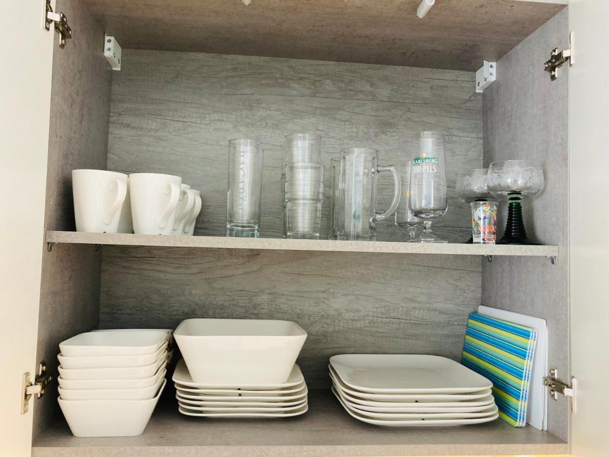 Living At Saarpartments -Adults Only- 2 Bedroom, Netflix - Business & Holiday Apartments For Long- And Short Term Stay, 3 Min To Train Station, Secure E-Bike Parking! Saarbruecken Exterior photo